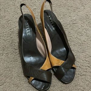 Women's Anyi Lu Size 10 Shoes. Brown & toast color, high heels 2 inch heels.